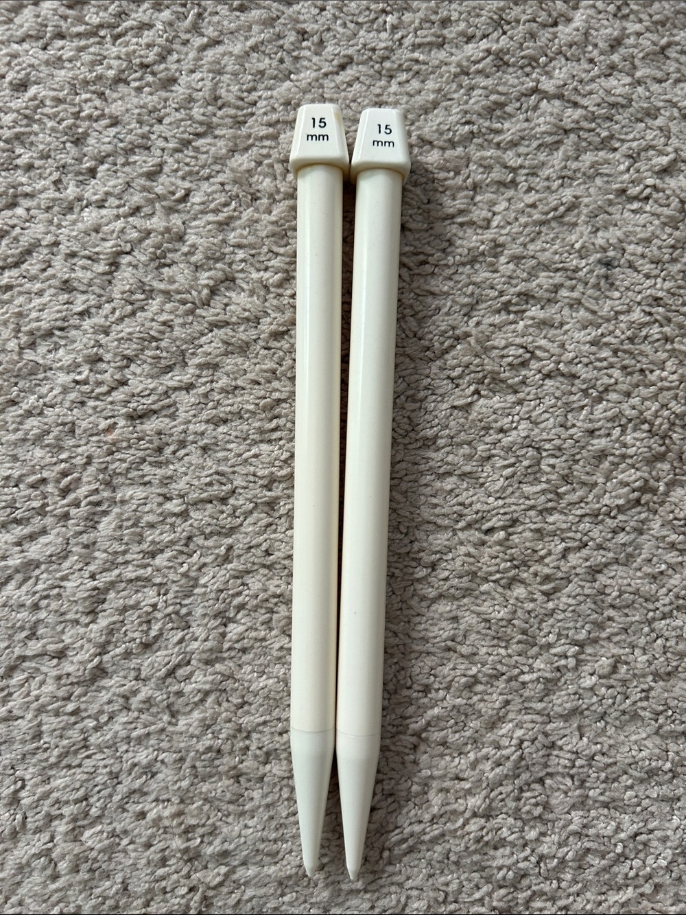 15mm White Knitting Needles - Pair